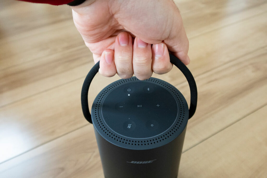 BOSE「Portable Smart Speaker」