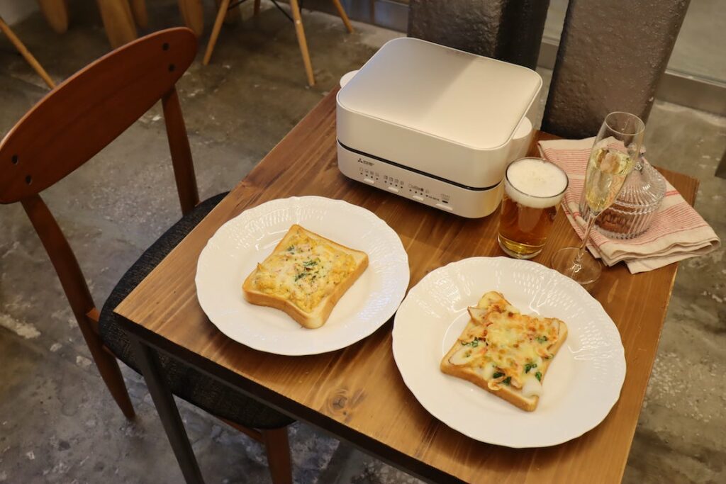 三菱 ブレッドオーブン 限定カラー 白 新品 コーヒー貰える？みたい  