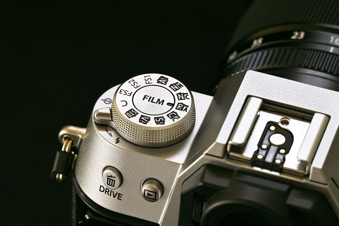 フィルムカメラ RT-87407 15255a9dab9bbe2fca124c28b6489b