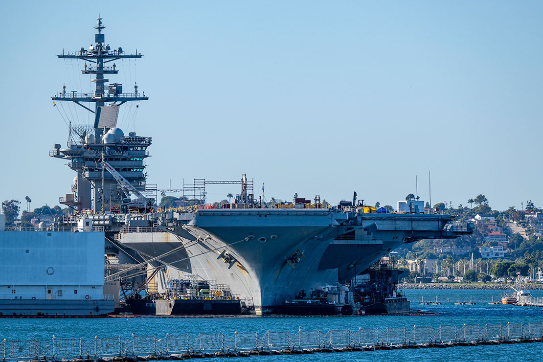 菊池雅之のミリタリーレポート サンディエゴ軍港ツアーはすごいゾ