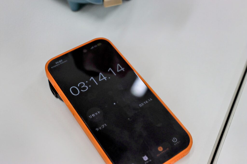 ホットサンドが焼ける時間を表すストップウォッチ